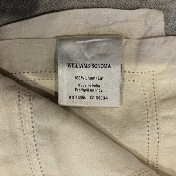 Williams Sonoma White 100% Linen Double Hemstitch Tablecloth - Picture 3 of 5